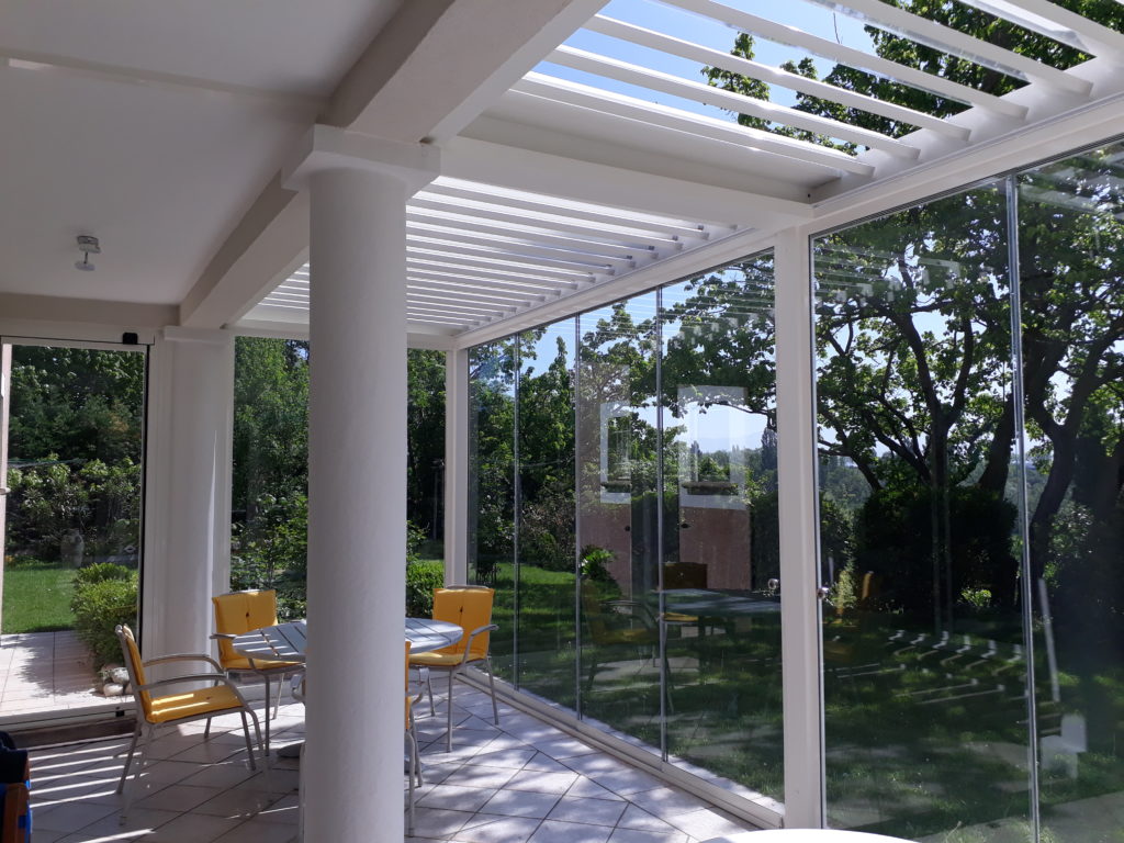 Véranda et pergola bio climatique sur mesure en aluminium marie barrault valence